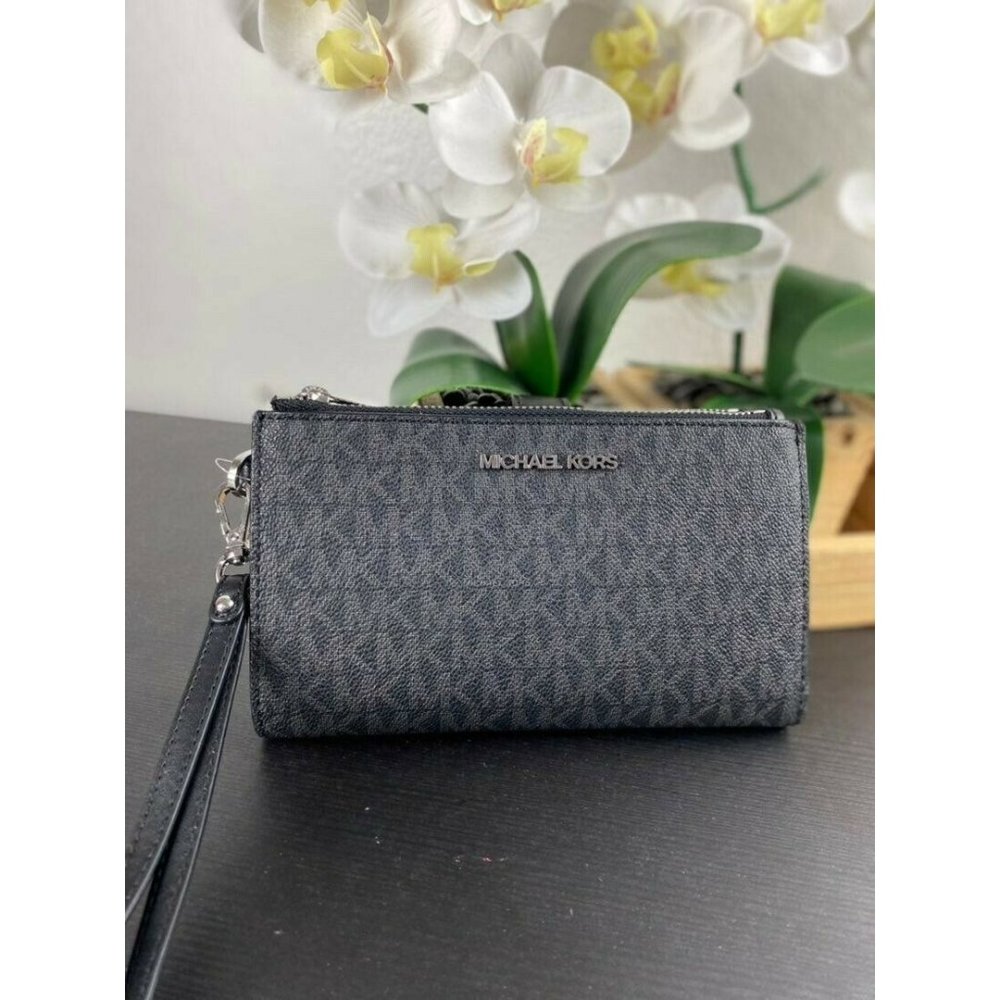 NWT Michael Kors Jet Set Travel Double Wallet